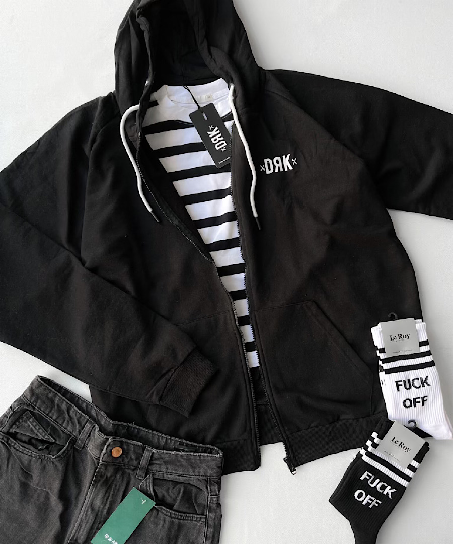 سویشرت مشکی DRK