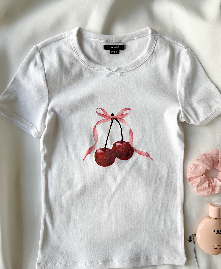 کراپ تاپ آلبالویی