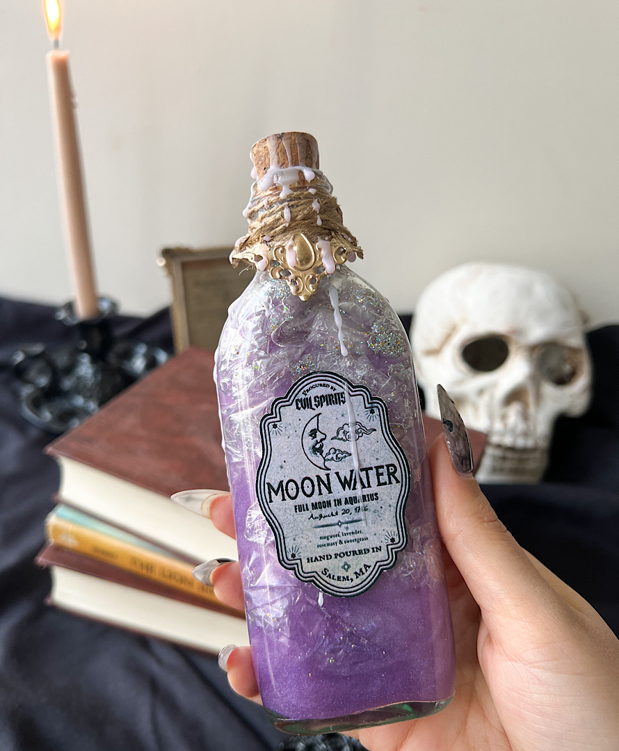 معجون جادویی moon water