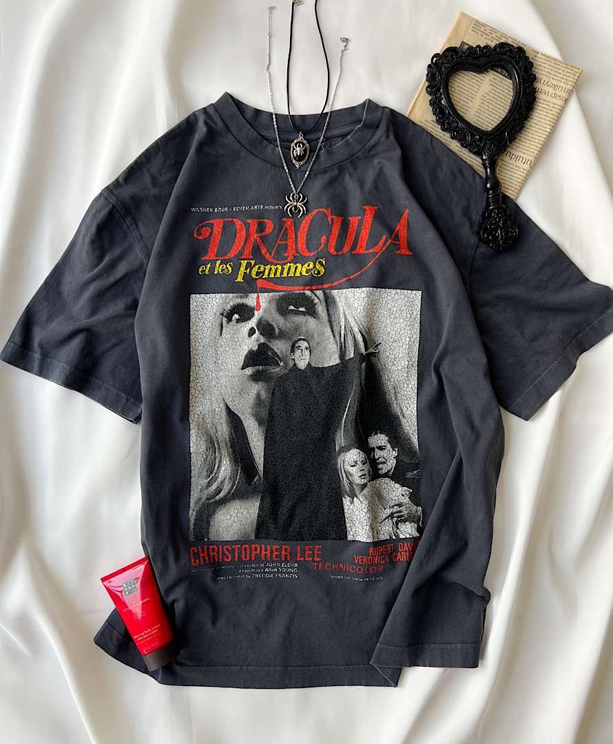 تیشرت سنگشور ذغالی دراکولا
