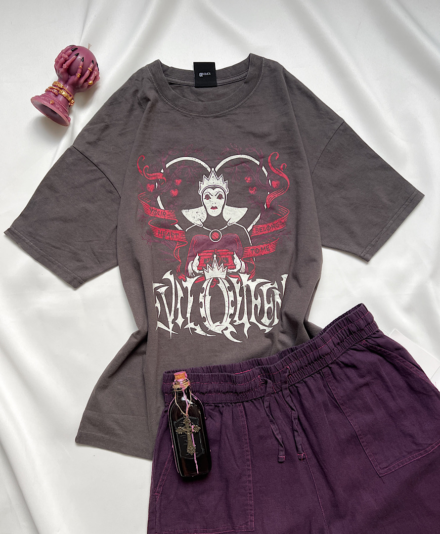 تیشرت دیزنی evil queen