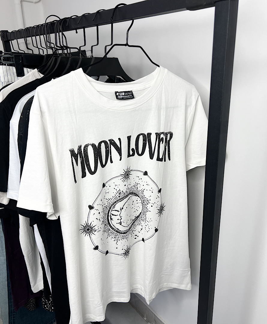 تیشرت نخی Moon Lover